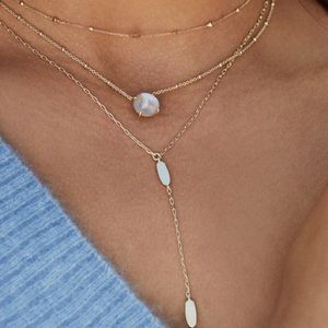 Kendra Scott Jolie Gold Pendant in Dichroic Glass